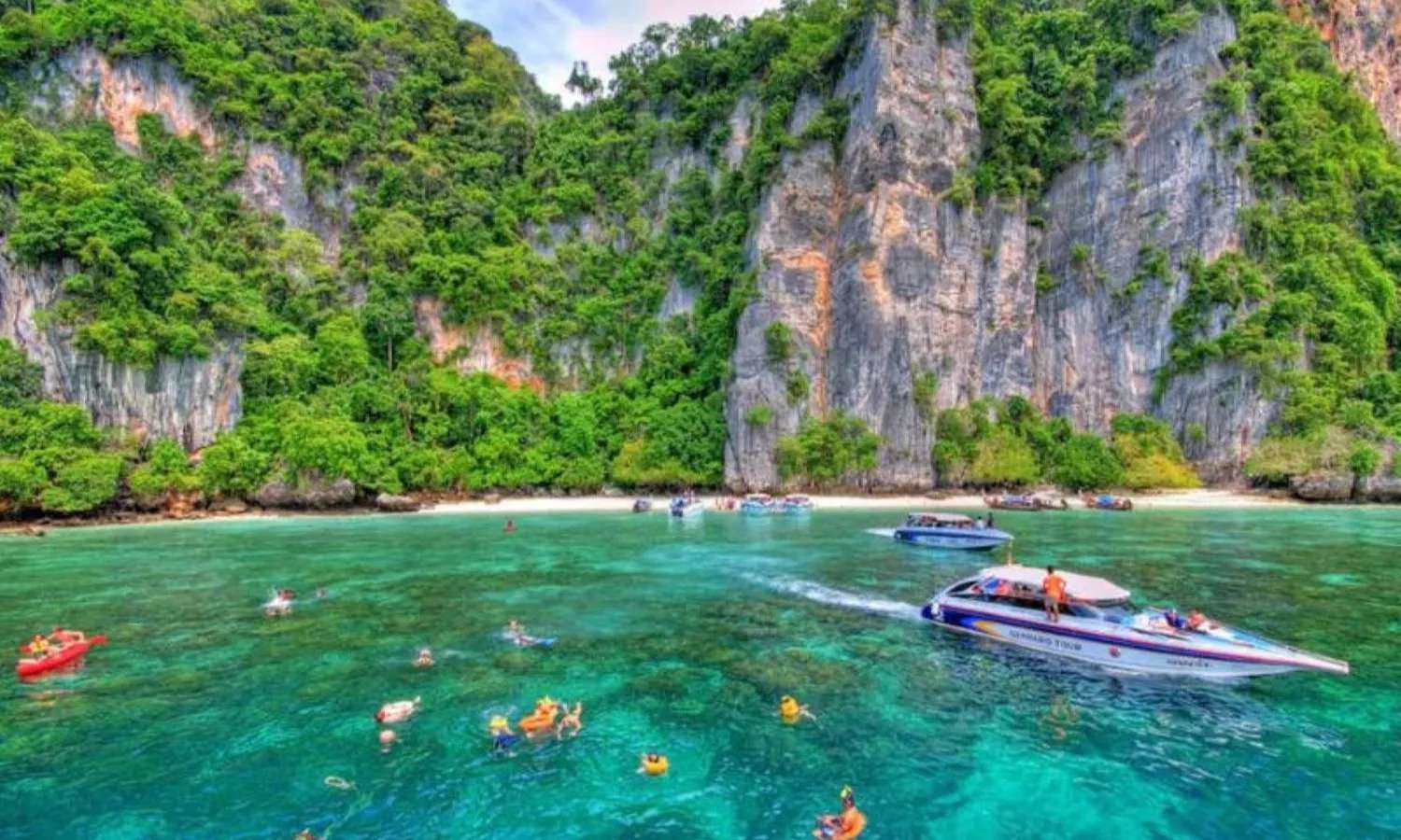 Tour Thái Lan với nhiều hoạt động vui chơi, giải trí