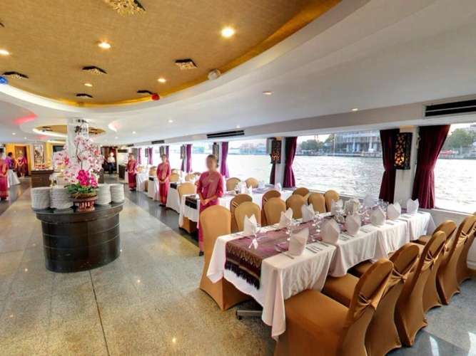The Chaophraya Cruise - Bangkok River Dinner Cruise 1