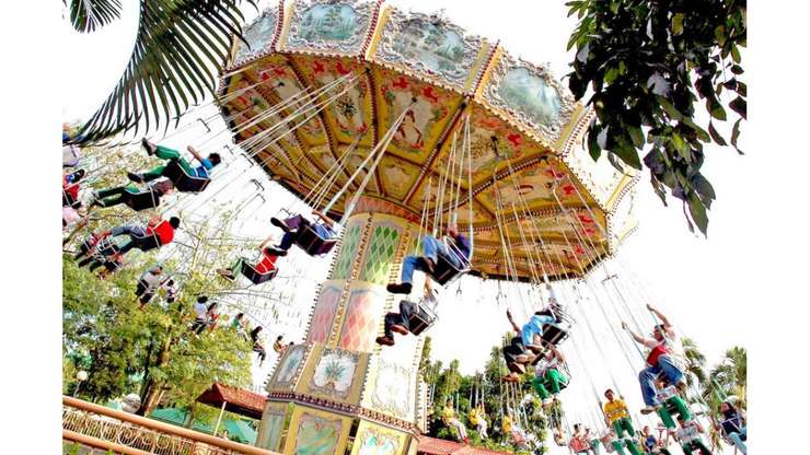 Enchanted Kingdom Laguna 1