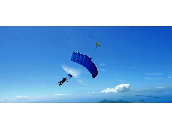 ตั๋วดิ่งพสุธา (Skydrive) ที่เมืองแคนส์ 2