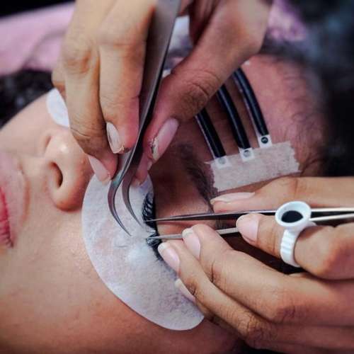 Lashtopia 1