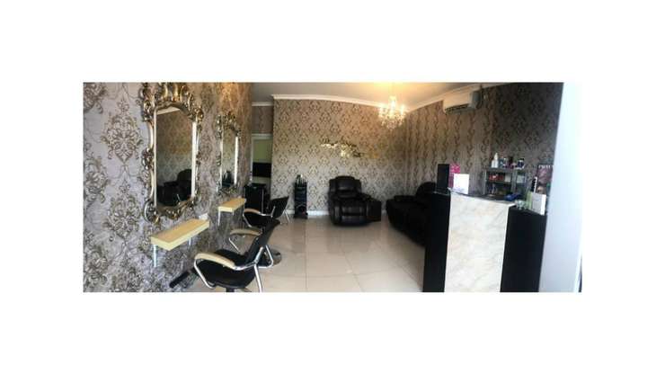 แพ็กเกจทรีตเมนต์ Royal Salon & Spa 2