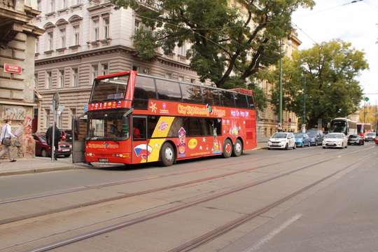 City Sightseeing Prague Hop-on Hop-off Bus Tour, 887.690 VND