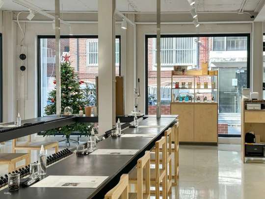 Create Your Own Natural Niche Perfume Class in Hongdae