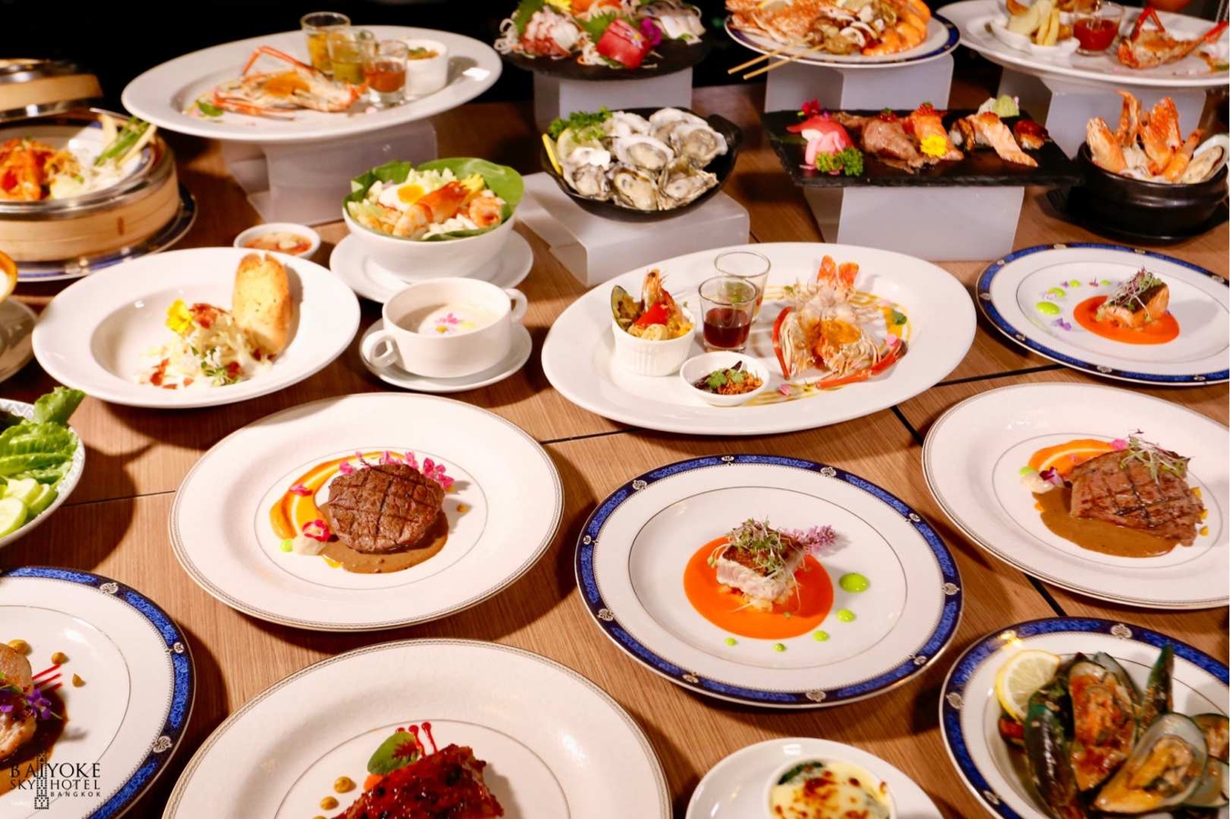 Experience a special dining experience at the Baiyoke Sky Hotel Buffet on the 82nd Floor by Crystal Grill.