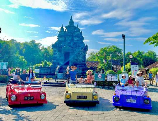 VW Safari Tour Borobudur, RM 36