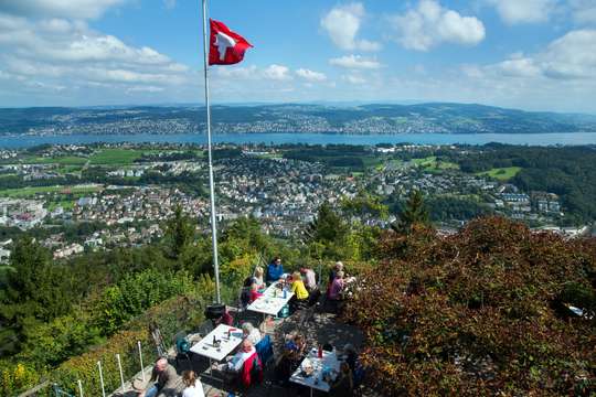 Zurich Sunset Tour and Dinner with Swiss Cheese Fondue, AU$256