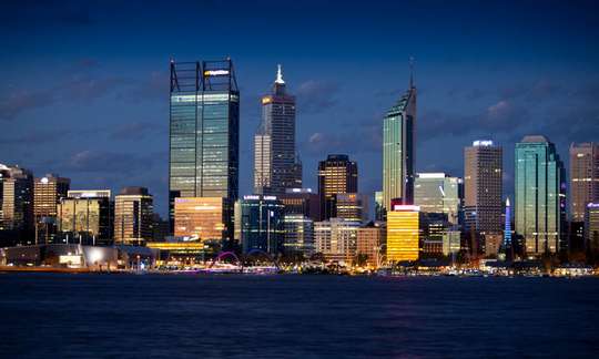 Perth Swan River Dinner Cruise, ₱ 6,995.82
