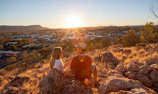 Alice Springs to Uluru One Way Transfer