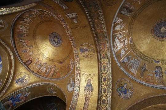 St. Mark's Basilica and Doge's Palace Skip-the-Line Guided Tour, S$144