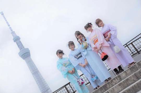 Combo Tickets - Sky Hop Bus & Kimono 1-Day Rental, S$62