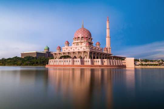 Putrajaya and River Cruise Tour, RM 160