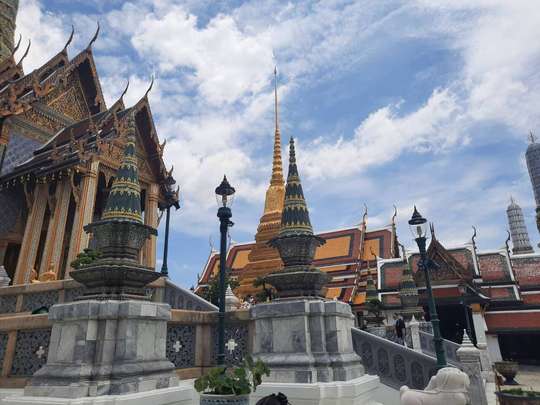 Grand Palace and Wat Phra Kaew Walking Tour - 2 Hours, 386.530 VND