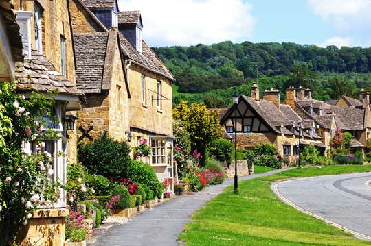 Cotswolds Tour from London with Lunch, Rp 2.863.121