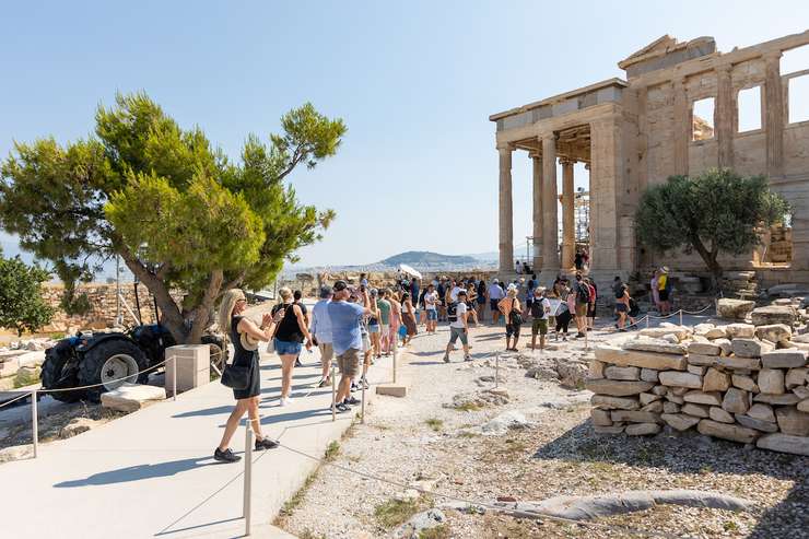 Acropolis and Parthenon Ticket with Audio Guide 3