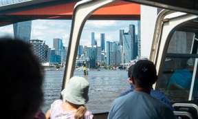 Melbourne City to Williamstown 2 hour Return Cruise