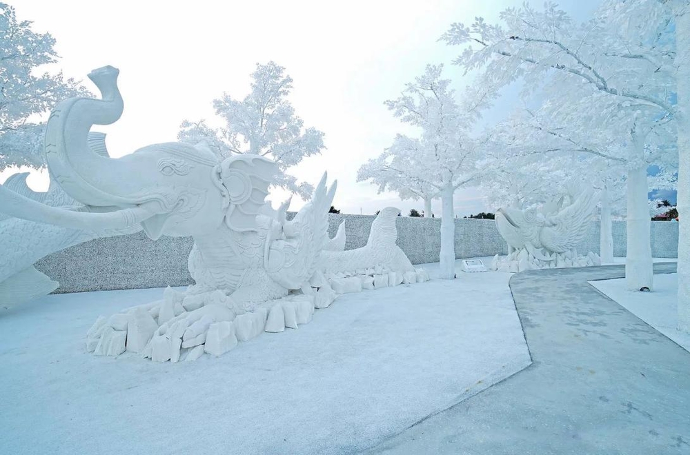 Frost Magical Ice of Siam