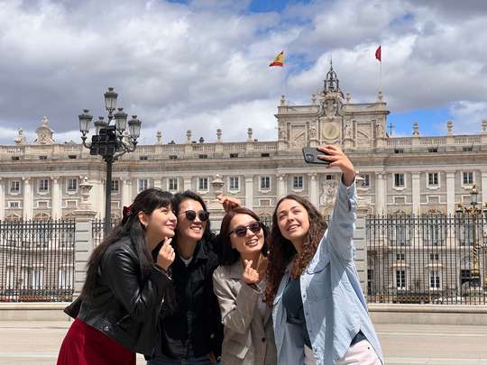 Madrid Highlights Tour with Prado Museum and Royal Palace Skip-the-Line Admission, Rp 2.430.393