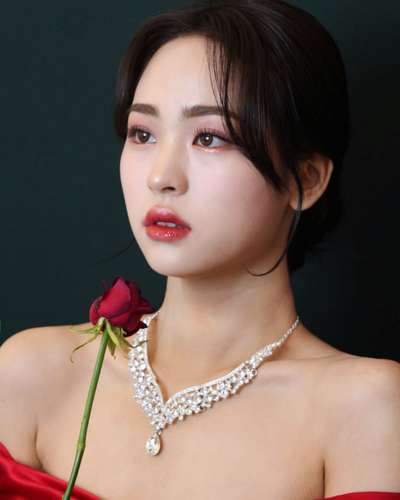 한국 연예인 스타일 살롱 체험: 뷰티 메이크업 및 헤어 스타일링 2