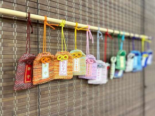 Orinami Asakusa – Hand Weaving Experience Studio, S$45