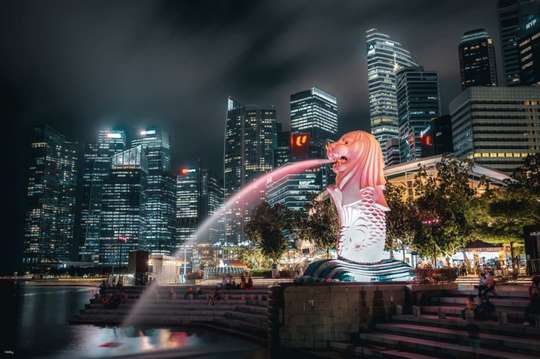 Lau Pa Sat Night Street Food Tour & Marina Bay Night Skyline Walk | Singapore