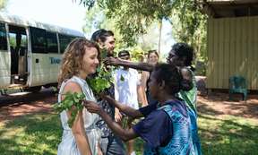 Tiwi Islands Cultural Day Tour by Ferry from Darwin