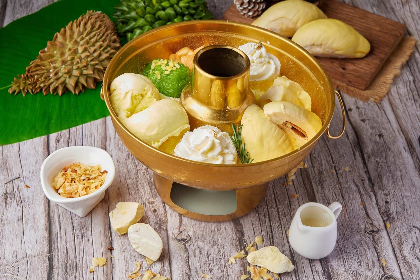 Durian Papa Durian Cafe is a paradise for durian lovers. The café offers a unique 5-course durian menu