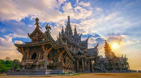 Tiket The Sanctuary of Truth di Pattaya, Rp 269.282