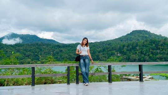 Manado Tour Tomohon - Danau Linow - Gunung Mahawu - Pasar Extrem TOMOHON - Keberangkatan Manado, Rp 1.000.000