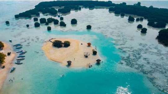 Open Trip Pari Island 2 Days 1 Night, S$31