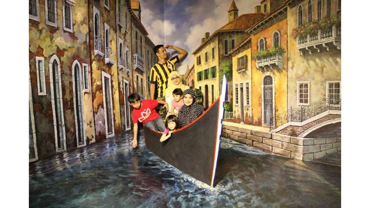 Alive 3D Art Gallery Admission Tickets 1