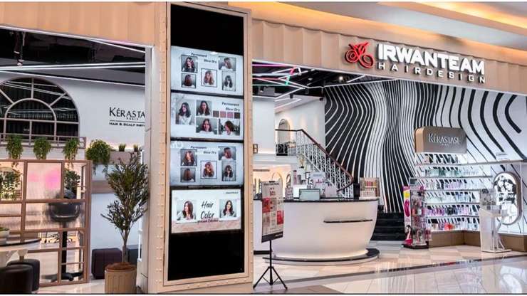 Irwan Team Summarecon Mall Bekasi 1