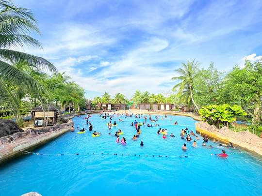 Paradis-Q Waterpark Tickets