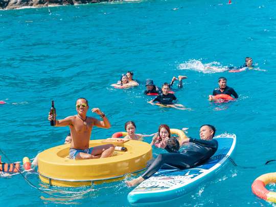 Nha Trang Island Hopping (Snorkeling & Floating Party) - Day Tour, ₱ 1,565.01