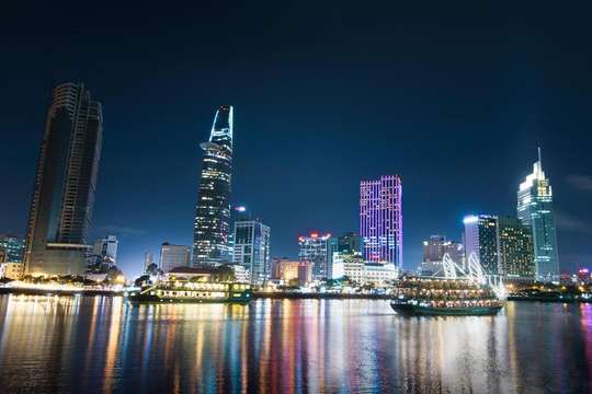 Dinner Cruise on Saigon River - Night Tour by Asiana Link
