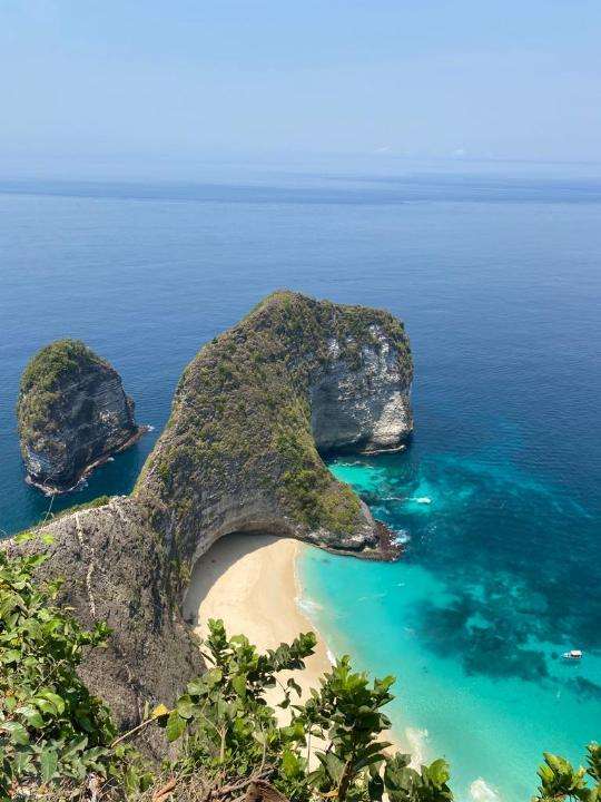 East and West Penida Day Tour, S$64