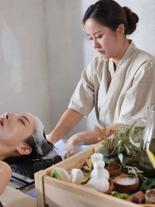 THE SEOL:HA Hongdae | Organic Healing Head Spa