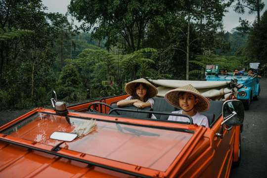 VW Classic Merapi, THB 858.50