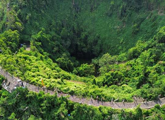 Haikou: Private Volcanic Geopark & Movie Town Day Trip