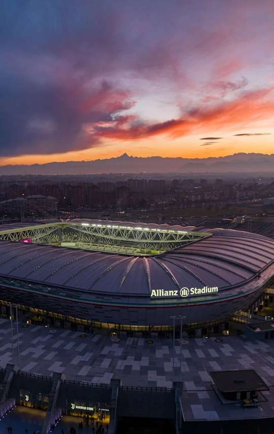 ฟุตบอลกัลโช่ เซเรียอา อิตาลี - บัตรเข้าชมการแข่งขัน Juventus FC ที่สนาม Allianz Stadium, THB 3,183.93