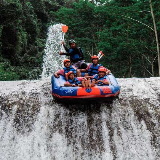 Telaga Waja Rafting, S$29