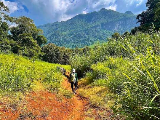 Luang Prabang: Mountain Villages and Jungle Trails Trekking Private Tour