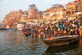 6-Day Buddhist Spiritual Tour – Sacred Buddhist Circuit from Varanasi to Lumbini