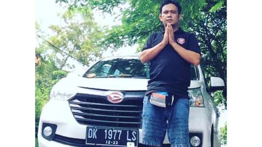 Rent an Avanza Car in Bali with Driver + Fuel, S$68