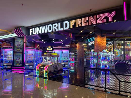 Funworld Frenzy Basko City Mall, Rp 260.000