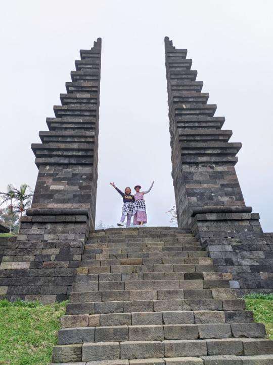 1 Day Solo Temple Tour (Cetho Temple and Sukuh Temple), THB 1,811.67