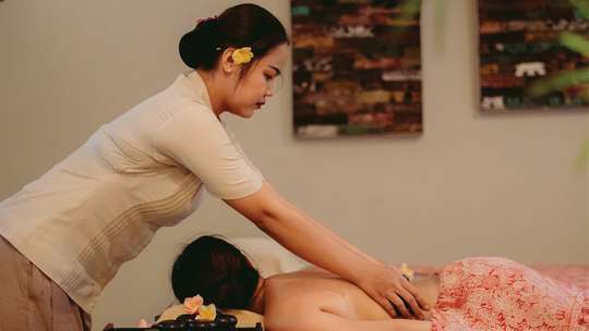 Aum Spa by Royal Kamuela Villas and Suites / Balinese Massage 60 Minutes, RM 182