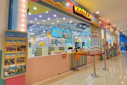 Playground KiDZiLLA Gressmall Gresik lantai LG, USD 3.35