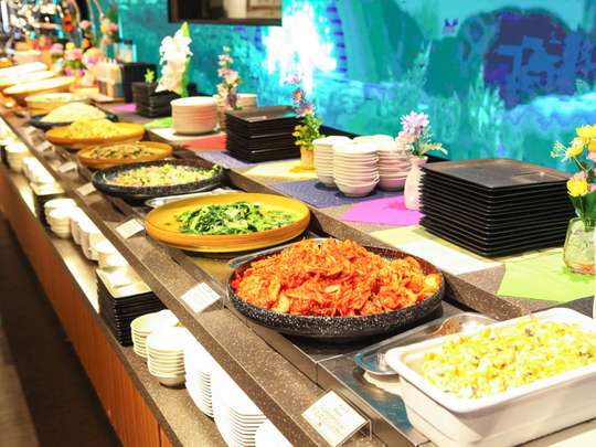 Japanese Buffet Dining Den