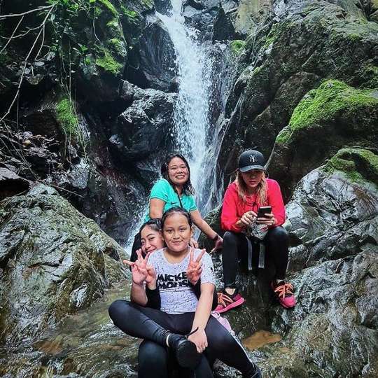 Trekking curug cibingbin-curug 3 perjaka-curug ngumpet  sentul by sentultrip.id, Rp 153.000